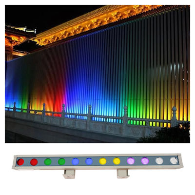 Mudah Pemasangan Pengendali Jarak Jauh Bracket Eksterior LED Lampu Cuci Dinding Dengan Pencahayaan Industri
