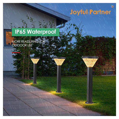 Lampu Jalan Surya Super Cerah Bahan Aluminium ABS + PC Kontrol Cahaya Cerdas Putih Panas Untuk Taman Lansekap
