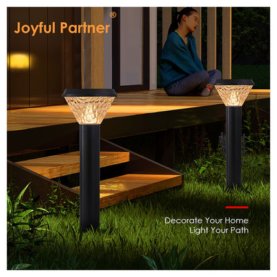 Lampu tiang rumput 2 Tahun PC ABS Rumah Jaminan IP65 Waterproof RGB Warna AUTO-ON / OFF Fungsi