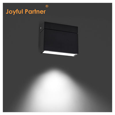 Menurunkan dan Menurunkan Pencahayaan LED Modern Lampu Taman Dinding 10W Hitam Putih Perumahan Warna Waterproof IP65